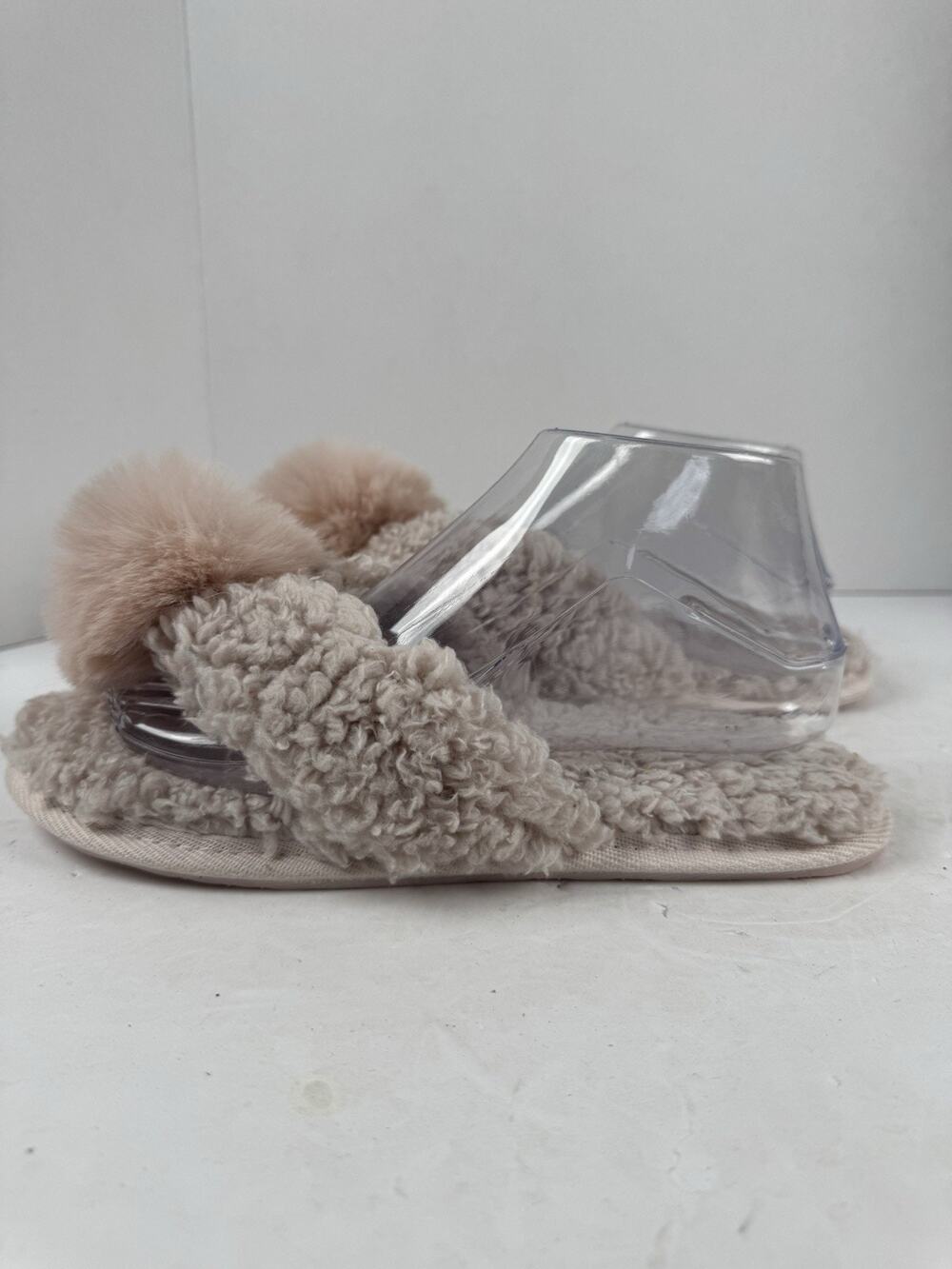 LEMON Women's Pink Fuzzy Flip Flop Slippers M/L Warm Pom Pom Faux Fur Sherpa New